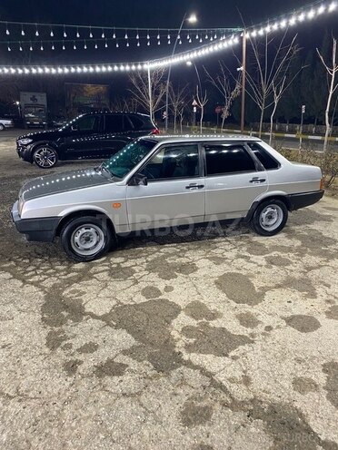 LADA (VAZ) 21099-2