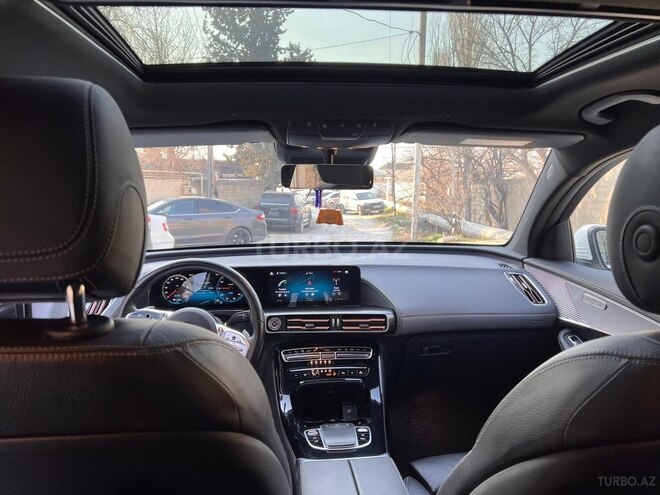 Mercedes EQC 400 4MATIC-8
