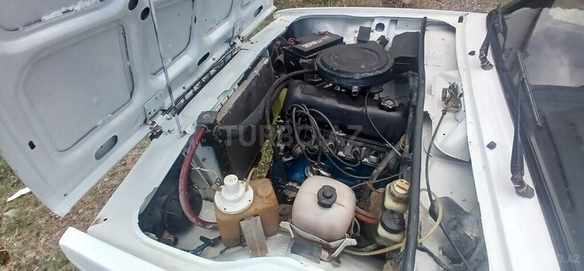 LADA (VAZ) 2107-4