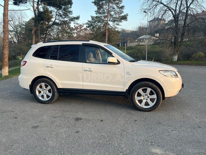 Hyundai Santa Fe-3