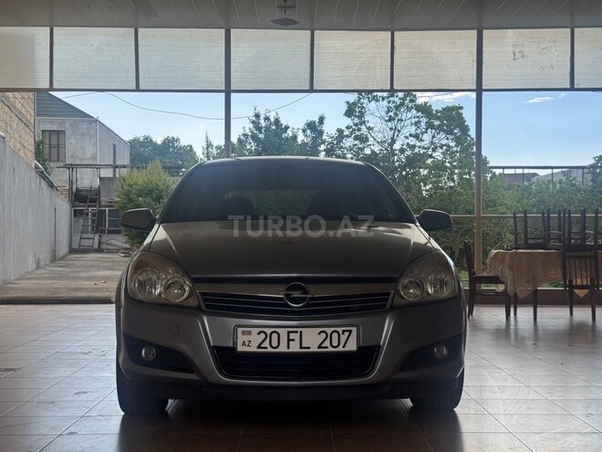 Opel Astra-1