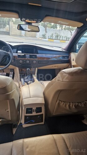BMW 525-7