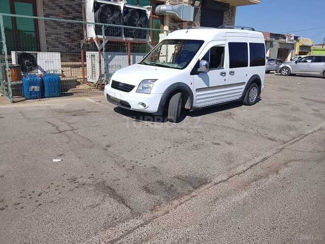 Ford Tourneo Connect-3