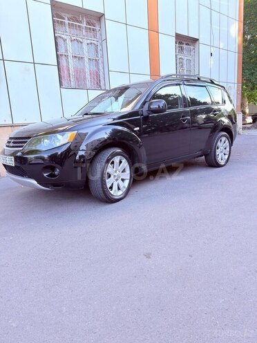Mitsubishi Outlander-10