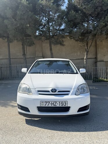 Toyota Corolla-6