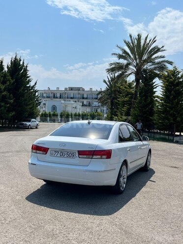 Hyundai Sonata-5