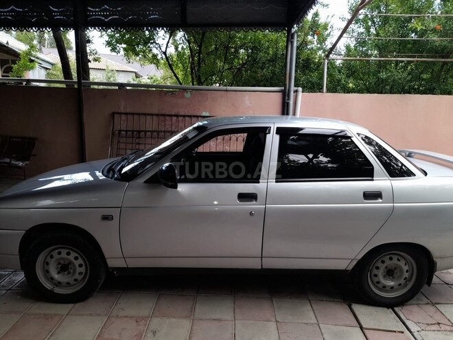 LADA (VAZ) 2110-4
