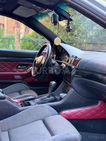 BMW 523-17