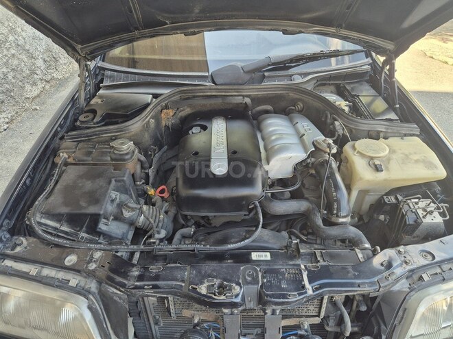 Mercedes C 200-4