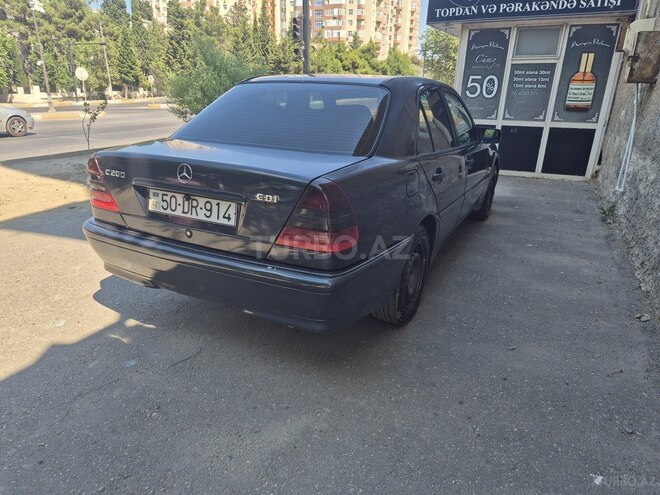 Mercedes C 200-2