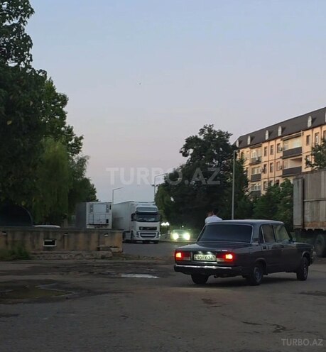 LADA (VAZ) 2107-3