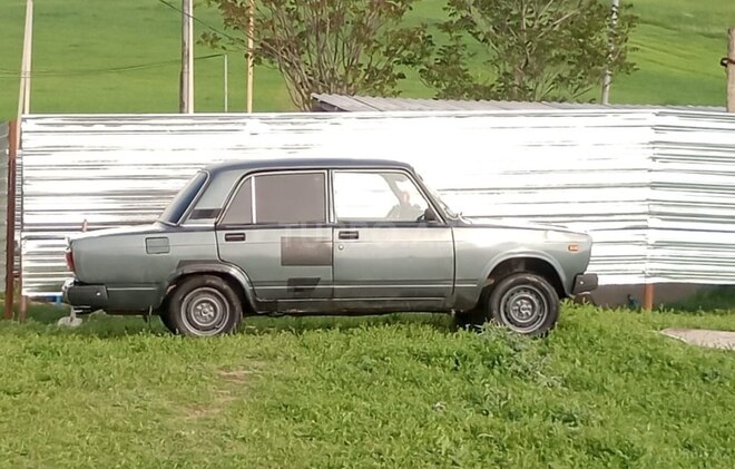 LADA (VAZ) 2107-6