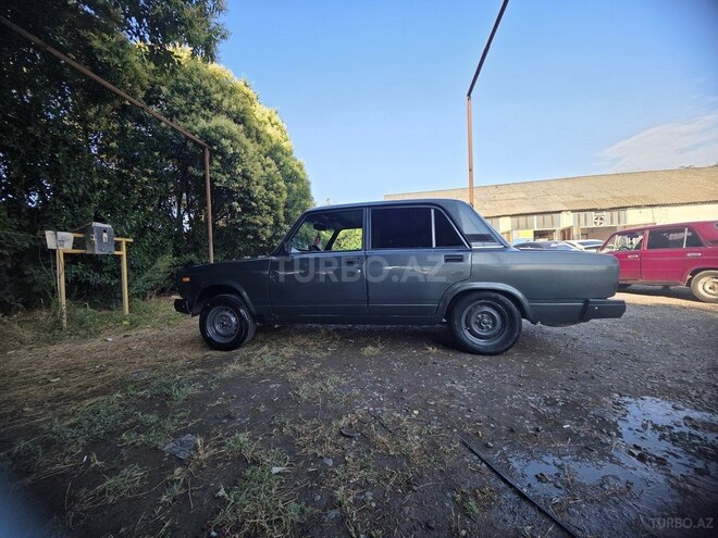 LADA (VAZ) 2107-9