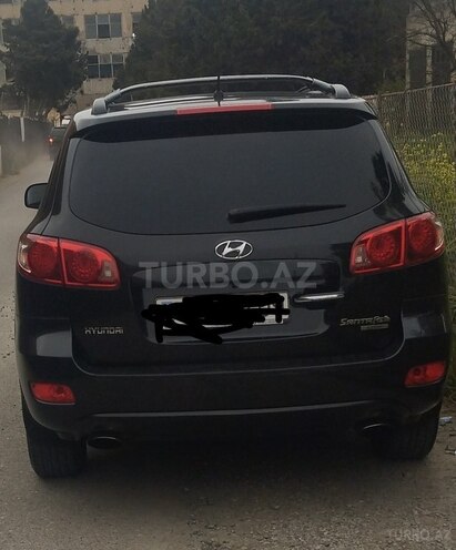 Hyundai Santa Fe-16