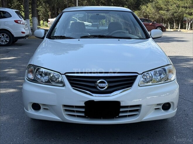 Nissan Sunny-1