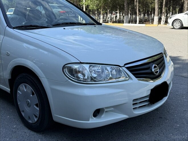 Nissan Sunny-7