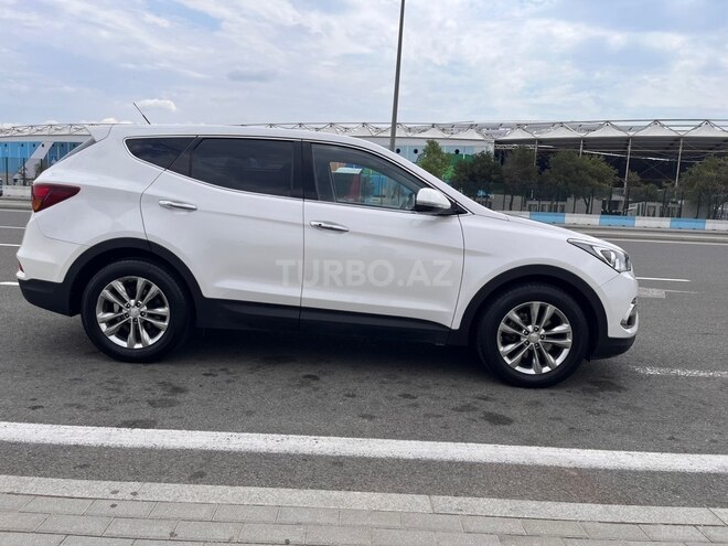Hyundai Santa Fe-2