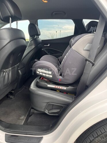 Hyundai Santa Fe-8