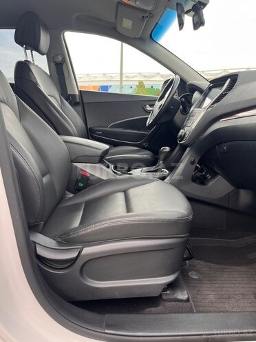 Hyundai Santa Fe-7