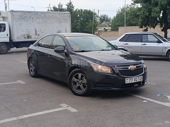 Chevrolet Cruze-6