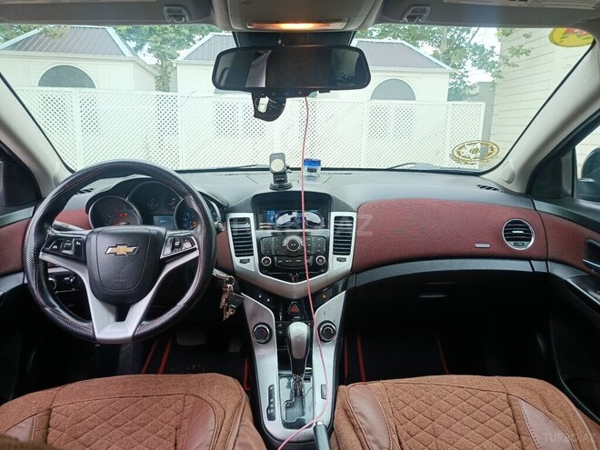 Chevrolet Cruze-2