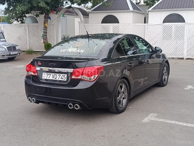 Chevrolet Cruze-7