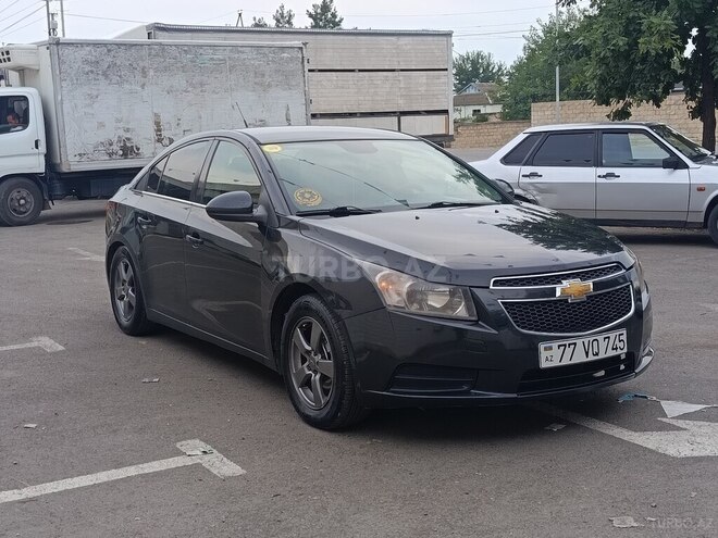 Chevrolet Cruze-11