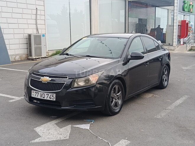 Chevrolet Cruze-12