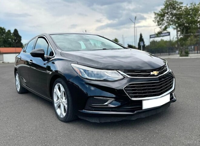 Chevrolet Cruze-1