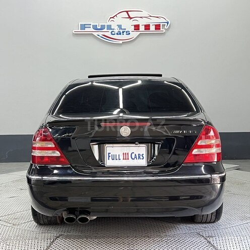 Mercedes C 230-7