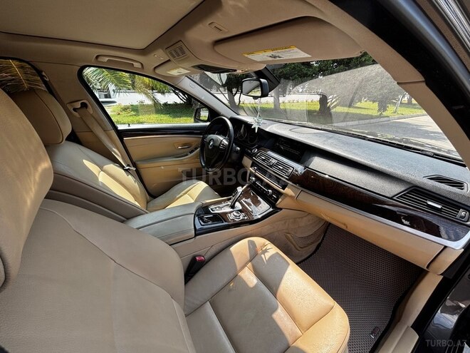 BMW 528-9