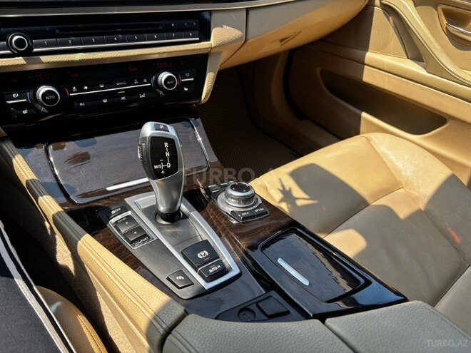 BMW 528-11