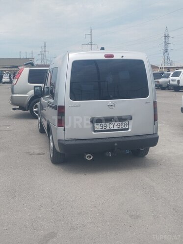 Opel Combo-4