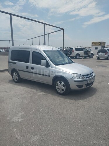 Opel Combo-5