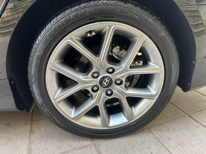 Hyundai Sonata-7