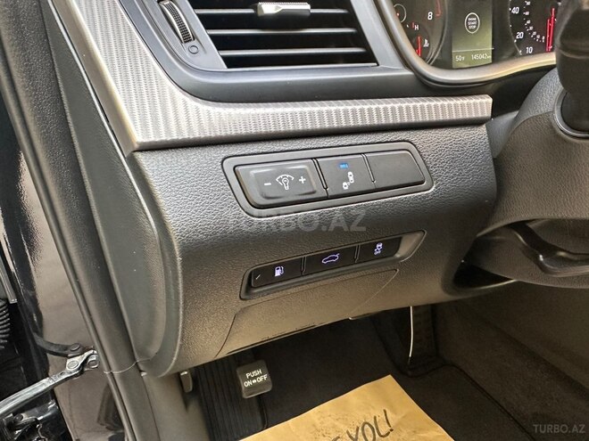 Hyundai Sonata-3