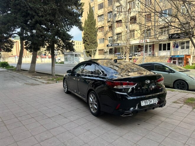 Hyundai Sonata-9