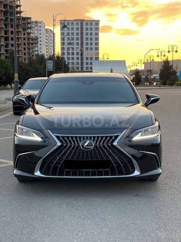 Lexus ES 300h-1