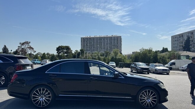 Mercedes S 500-6