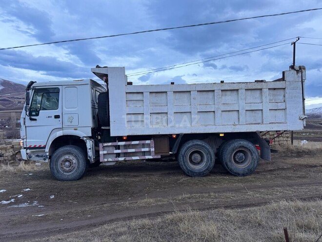 HOWO Sinotruk-3
