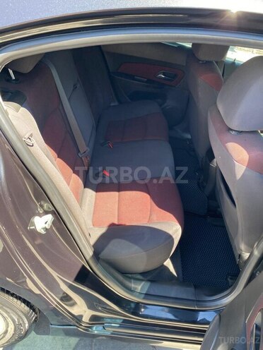 Chevrolet Cruze-6