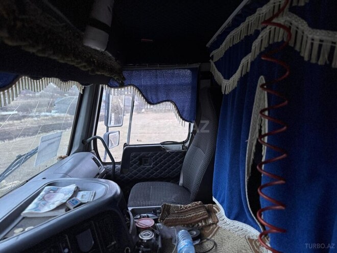 HOWO Sinotruk-8