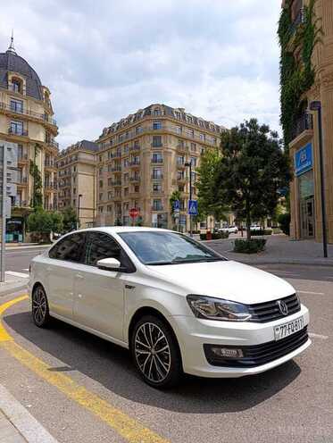 Volkswagen Polo-16