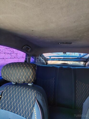Toyota Prius-13
