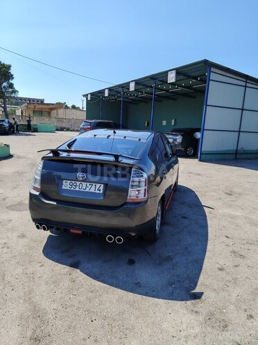 Toyota Prius-21