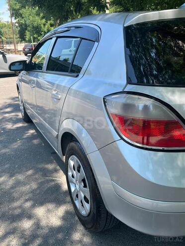 Opel Astra-9