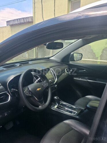 Chevrolet Equinox-7