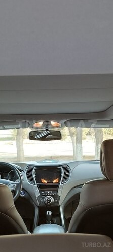 Hyundai Santa Fe-11