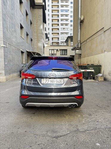 Hyundai Santa Fe-4