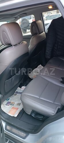 Hyundai Santa Fe-10